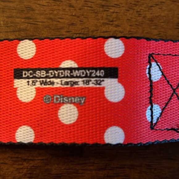 Buckle-Down Seatbelt Buckle Dog Collar - Minnie Mouse Polka Dot - 1.5" Wide - Picture 3 of 8
